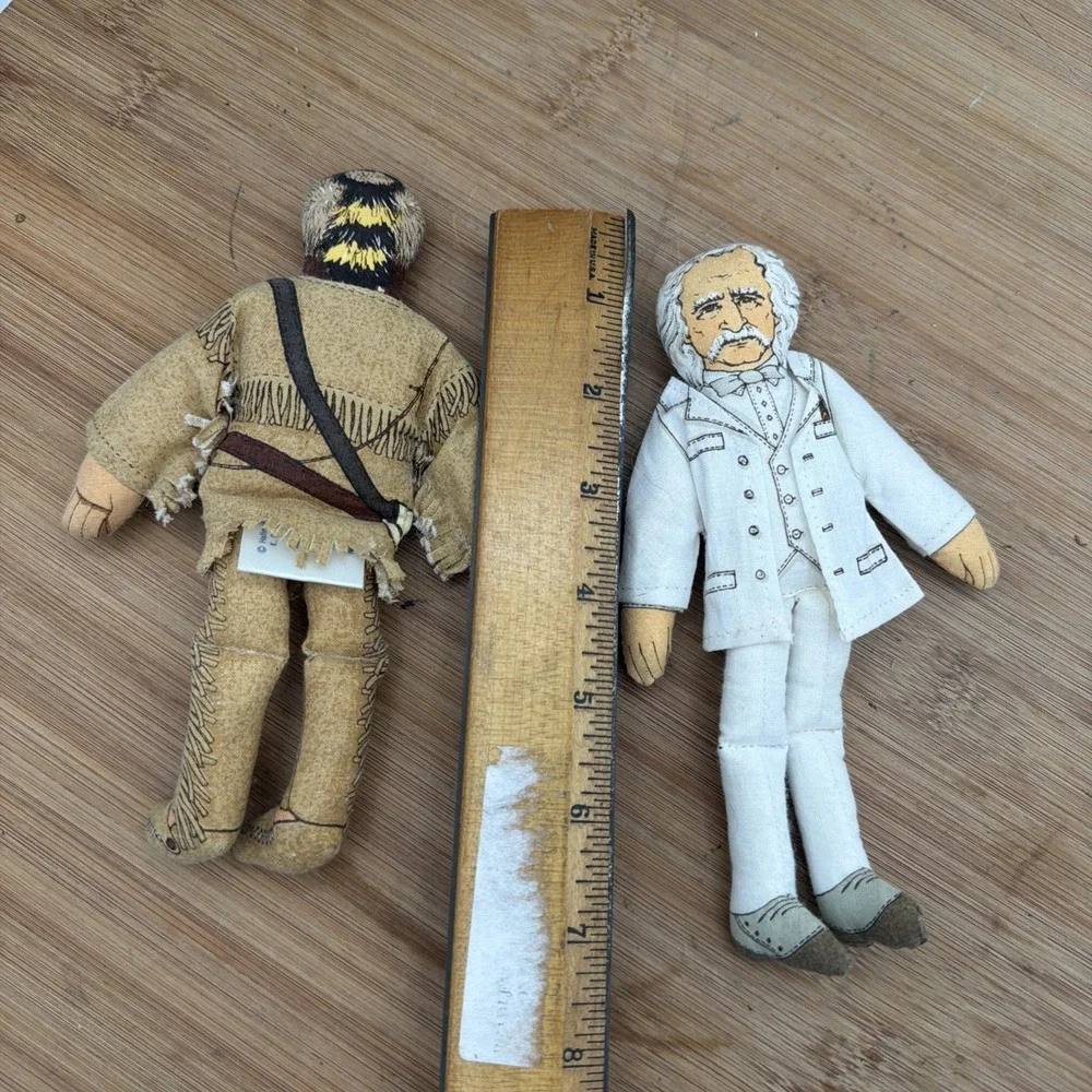 Vintage 1979‎ HALLMARK Famous Americans DAVY CROCKETT  & Mark Twain  Cloth Dolls